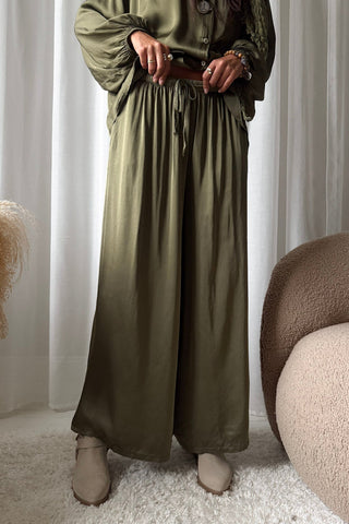 Satin Love satiinihousut, forest green