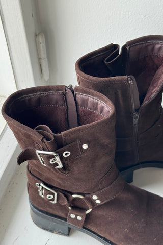 Spark suede boots, dark brown