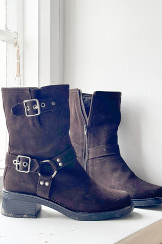 Spark suede boots, dark brown