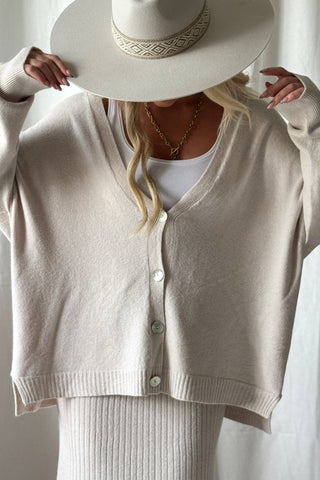 Stay Close neuletakki, light beige