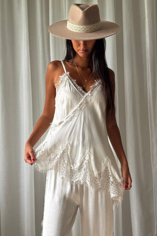 Sweetheart Lace satin top, champagne