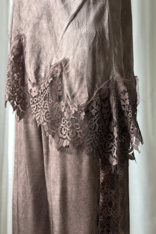 Sweetheart Lace satin top, coffee