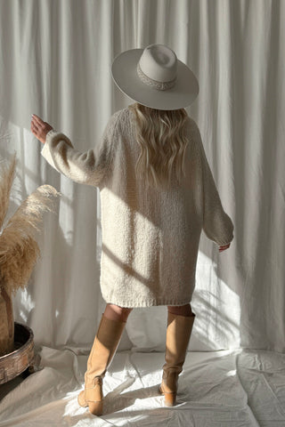 Tessa neule, luonnonvalkoinen