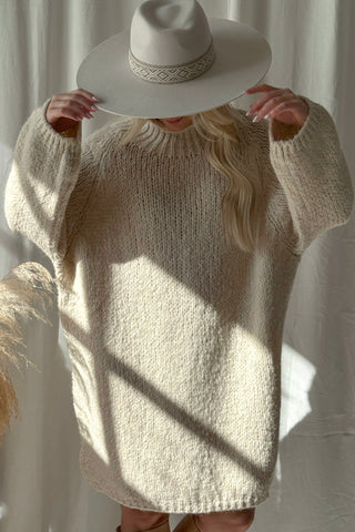 Tessa neule, luonnonvalkoinen