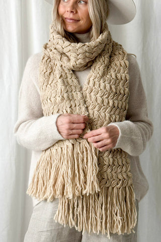 Akira scarf, beige