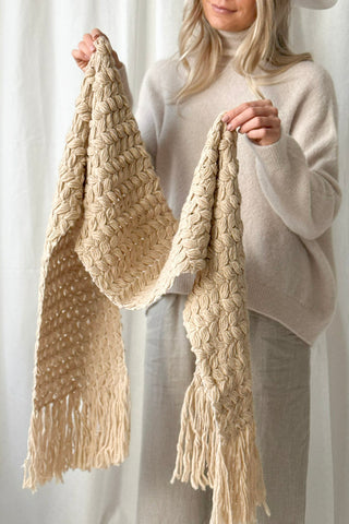 Akira scarf, beige