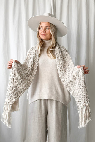 Akira neulehuivi, oatmeal beige