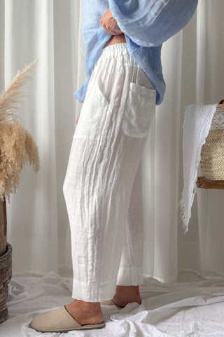 Baggy linen trousers, white