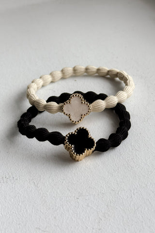 Quatrefoil hair tie, vanilla
