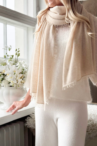 Cashmere love scarf, beige