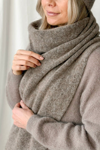 Chamonix alpaca scarf, taupe