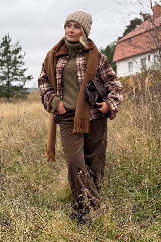 Hapsuhuivi, rusty brown