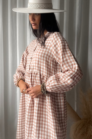 Editha pellavamekko, pepperosa check