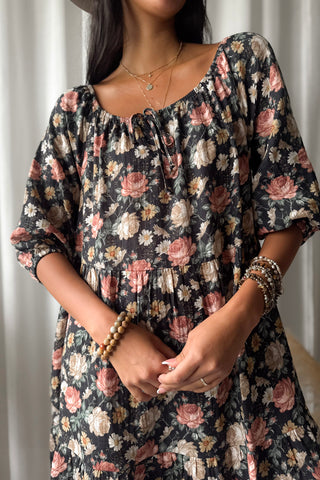 Emilia puuvillamekko, black cottage floral