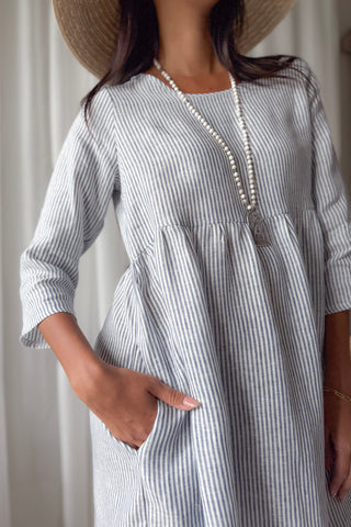 Emma pellavamekko, blue stripe