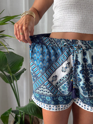 Eva shortsit, camargue blue