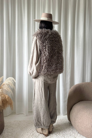 Furry liivi, taupe