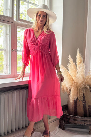 Jaqueline silkkiviskoosimekko, coral