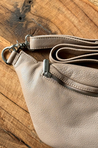 Keira vyölaukku, dusty taupe