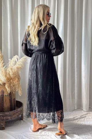 Lace Charm hame, musta