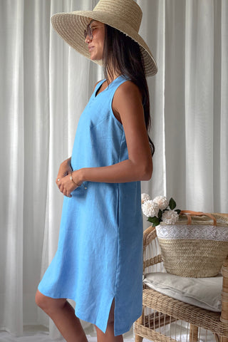 Less is More v-neck pellavamekko, heavenly blue