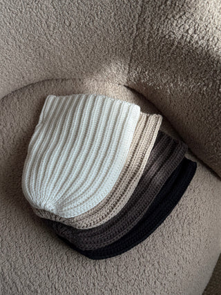 Maia wool blend beanie, off white