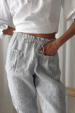 Mameluk linen capris, blue stripe