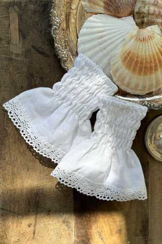 Marella linen styling cuffs, white