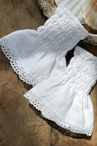 Marella linen styling cuffs, white