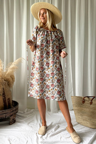 Moraira puuvillamekko midi, off white cottage floral