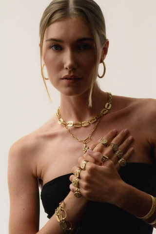 Nikka necklace, gold