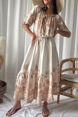 Nikki silkkiviskoosimekko, magic villa beige