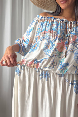 Nikki silkkiviskoosimekko, magic villa light blue