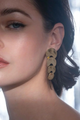 Oda earrings, gold