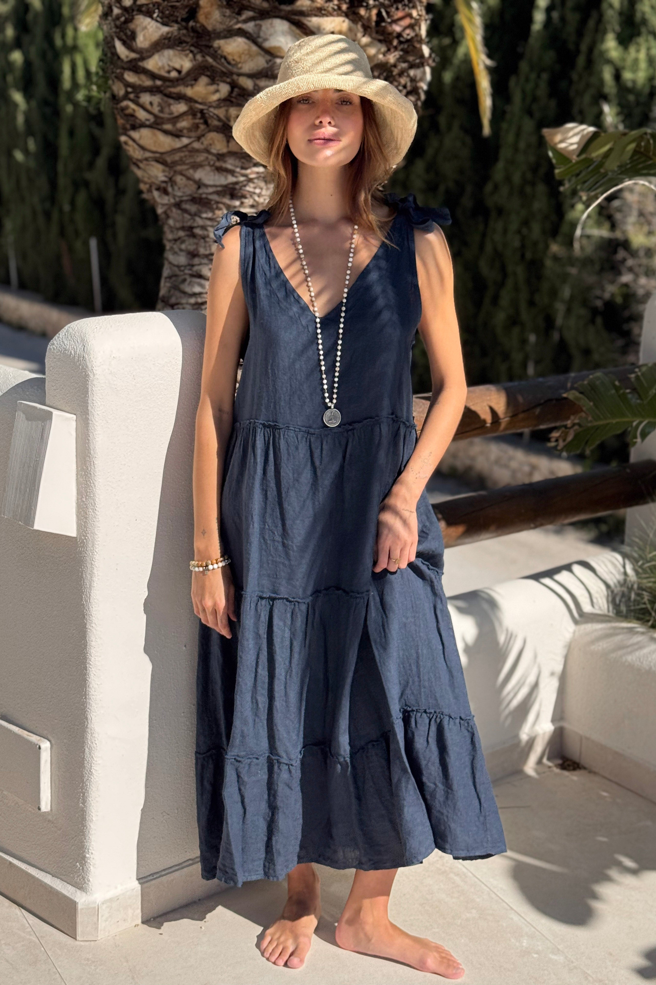 Riviera Romance linen dress, navy BYPIAS Riviera Romance linen dress, navy BYPIAS