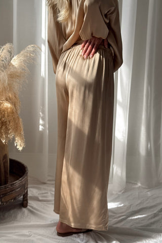 Satin Love satiinihousut, caramel