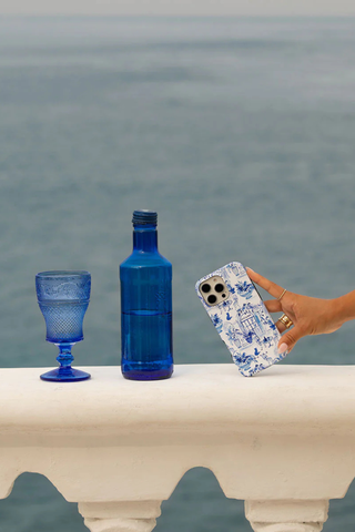 Puhelimen suojakuori, sobremesa