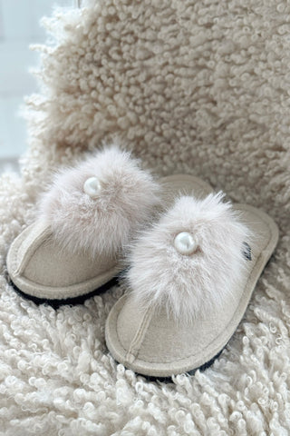 Toffeli slippers with pearl, off white 