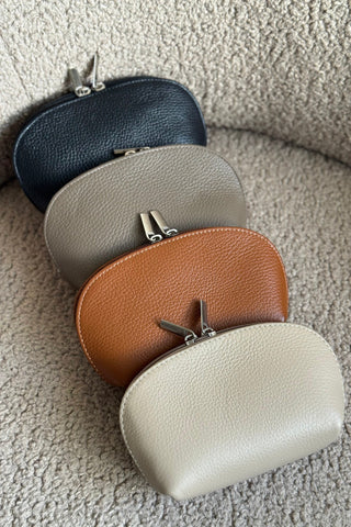 Leather toiletry bag, nude