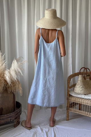 Villa lace linen dress, light blue