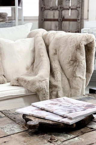 Fluffy snooze blanket, beige