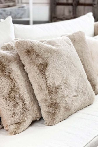 Fluffy karvatyyny, beige