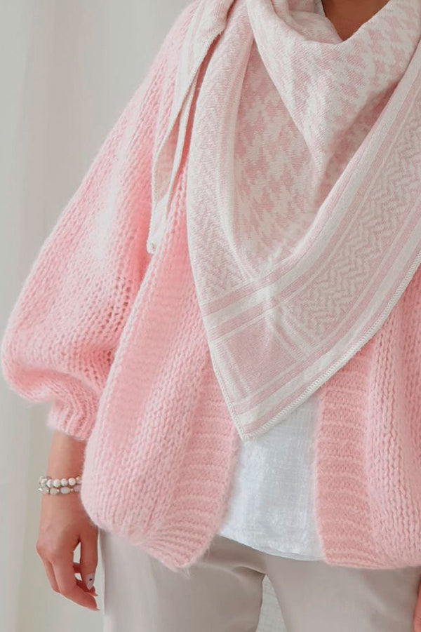 Agriano huivi, candy pink
