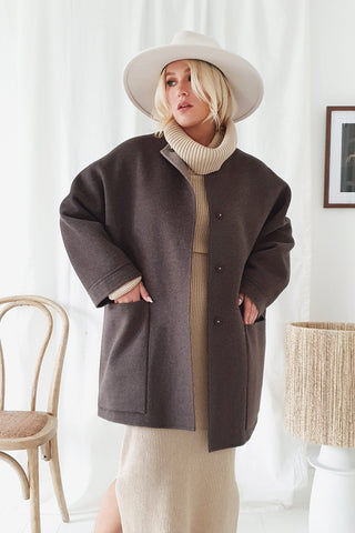 Amina wool coat, mocha