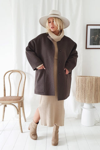 Amina wool coat, mocha