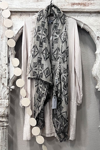 Aztec scarf, graphite grey