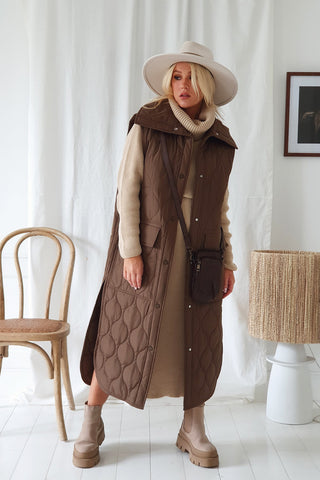 City phone bag, dark brown