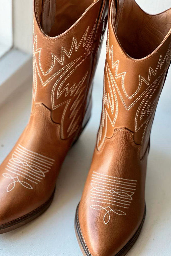 Frances bootsit, dark tan