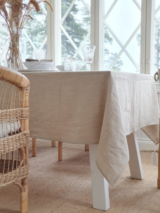 Linen tablecloth, natural