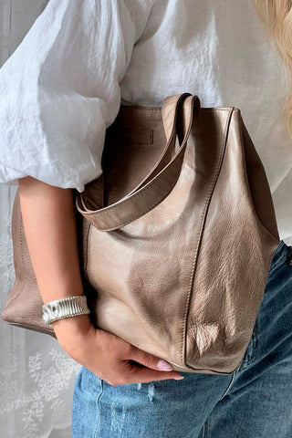 Paola shoulder bag, taupe